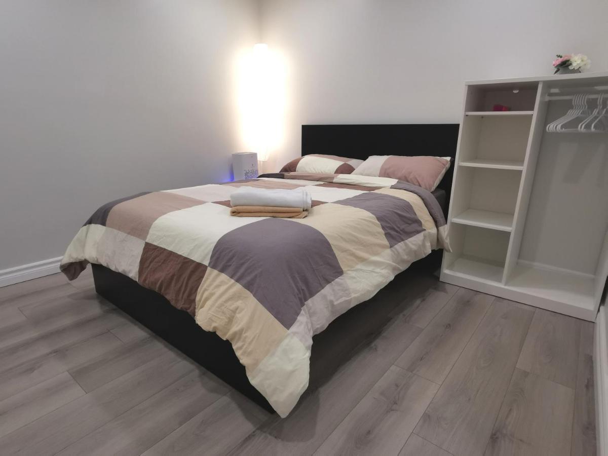 Perfect Location Comfort Private House Lower Level 2 Bedroom Unit Mississauga Buitenkant foto